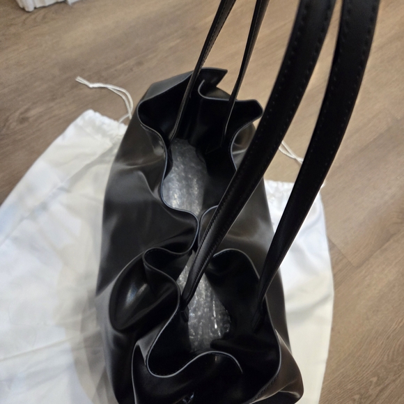 ELLA NATUURA™ DRAWSTRING TOTE - Picture 7 of 9